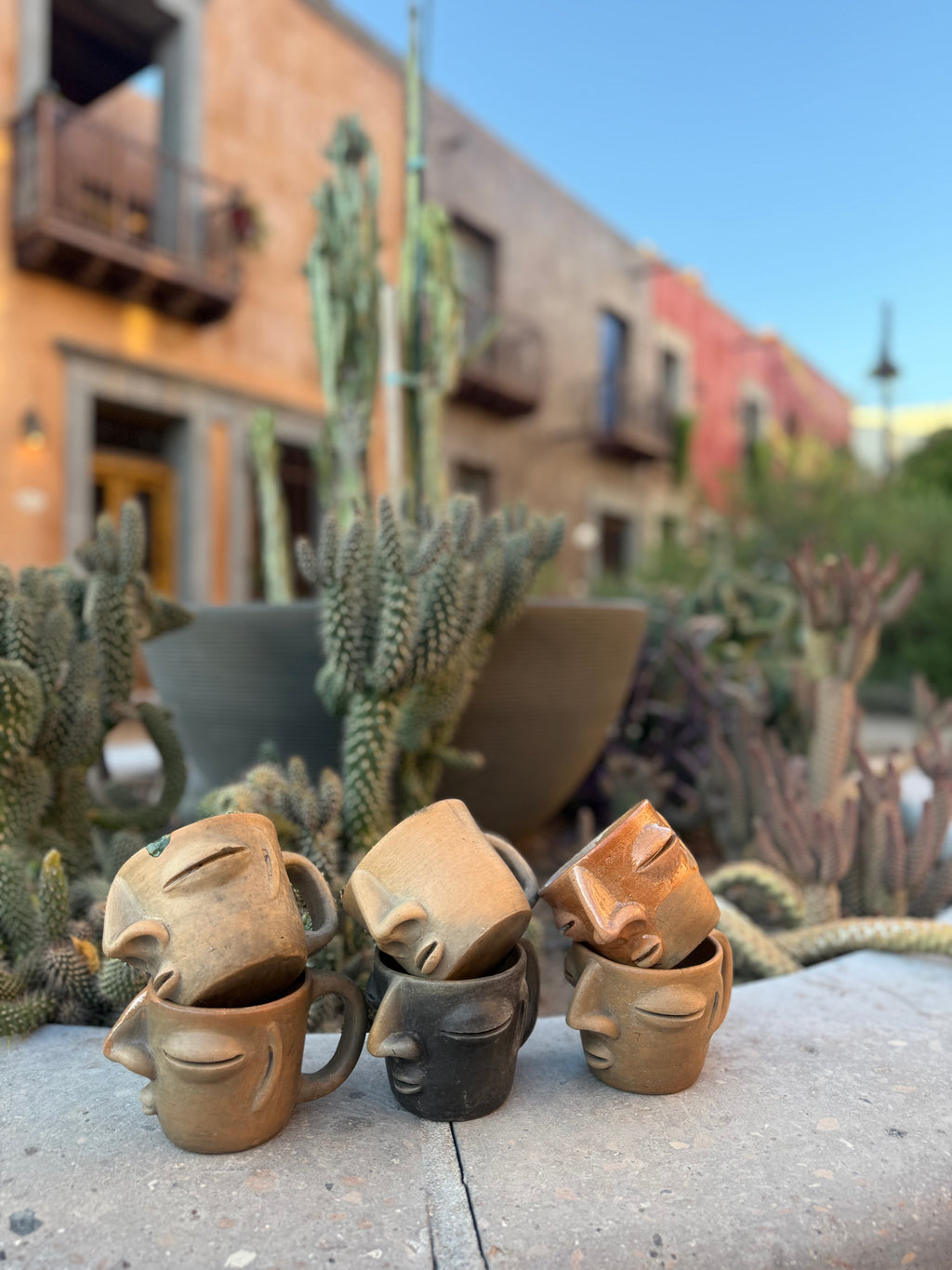 Raíces Coffee Face Clay Mug