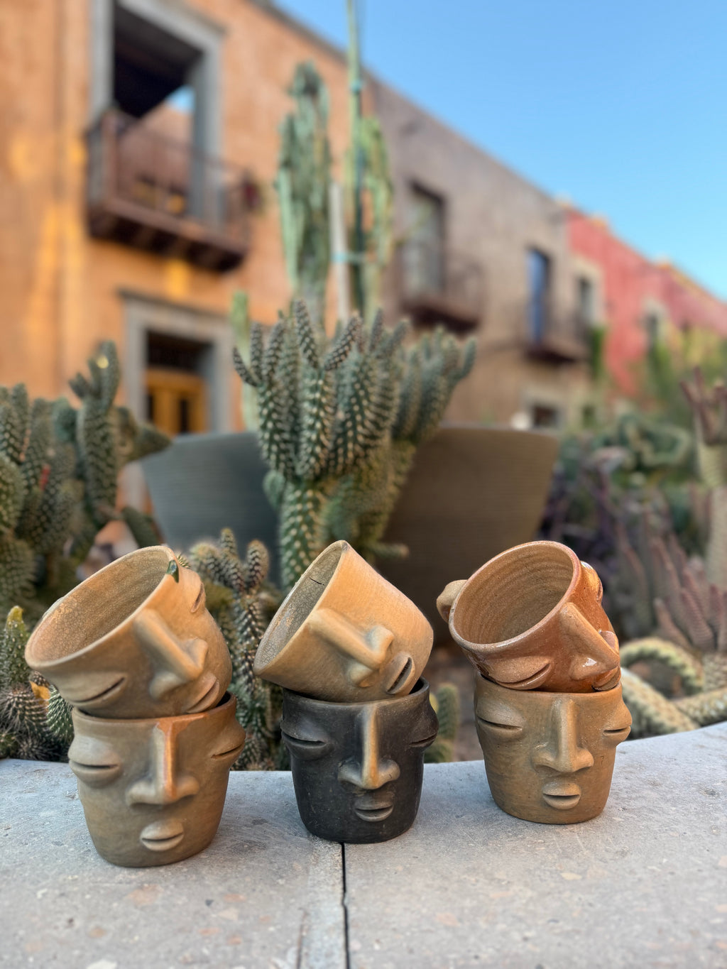 Raíces Coffee Face Clay Mug